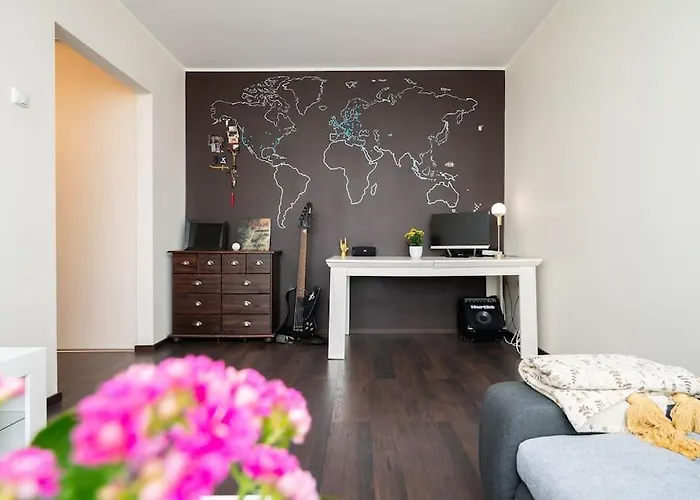 Convenient Close To Airport And Old Town *